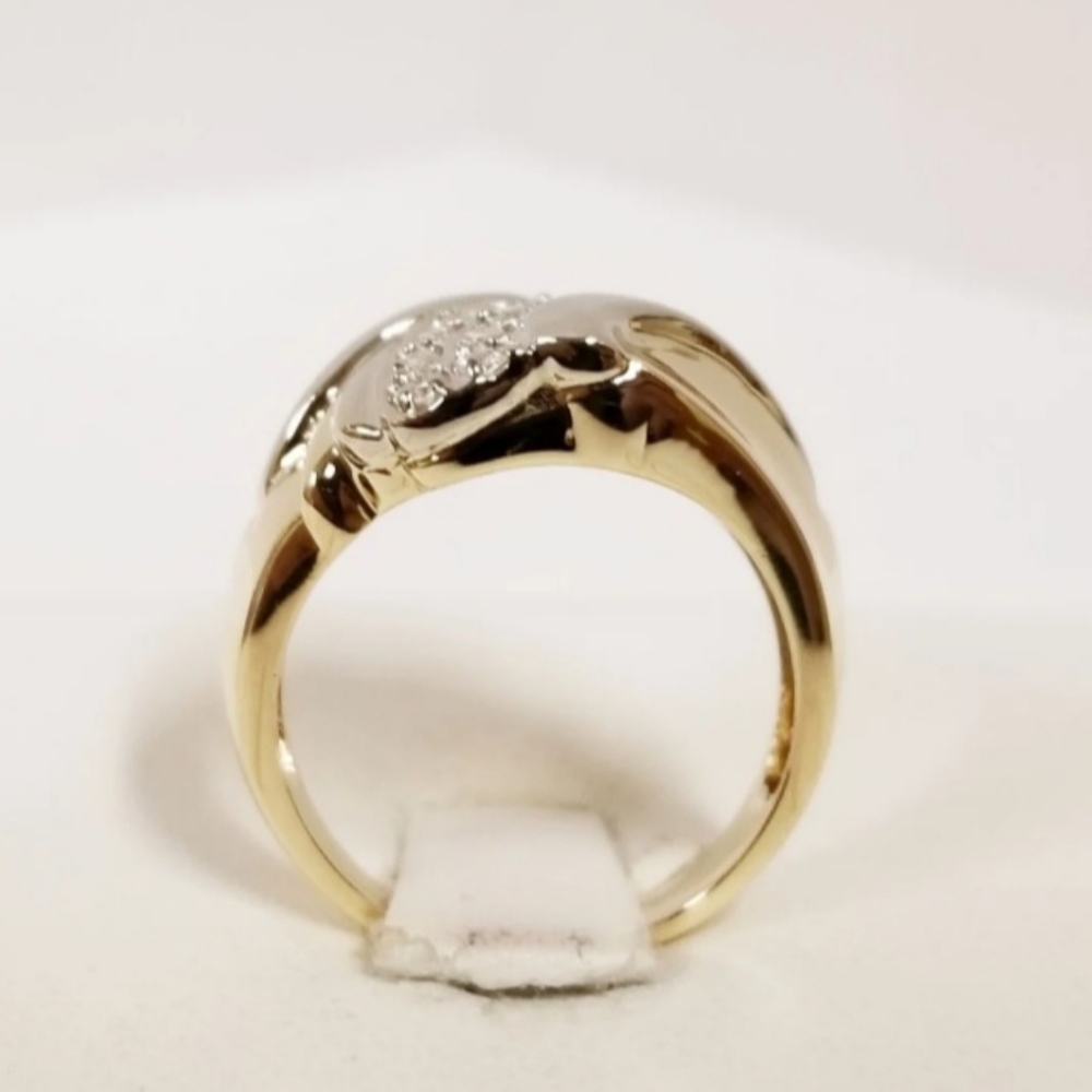 Diamond Cluster Ring - Picture 4 of 6